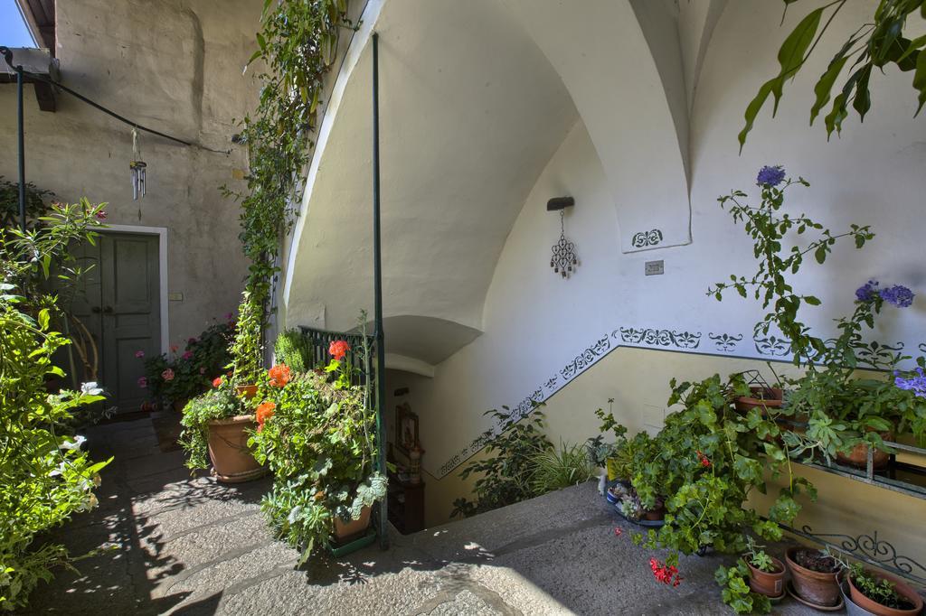 B&B La Rampichina Ivrea Exterior photo